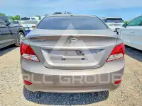 2013 Hyundai Accent photo