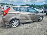 2013 Hyundai Accent photo