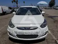 2013 Hyundai Accent photo