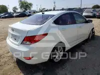 2013 Hyundai Accent фото