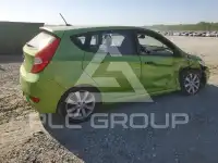 2013 Hyundai Accent photo