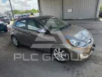 2013 Hyundai Accent photo