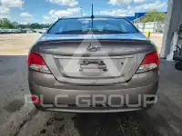 2013 Hyundai Accent photo