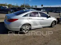 2013 Hyundai Sonata photo