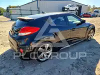 2013 Hyundai Veloster photo