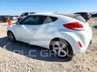 2013 Hyundai Veloster photo
