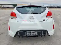 2013 Hyundai Veloster photo