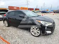 2013 Hyundai Veloster photo