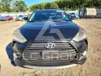 2013 Hyundai Veloster photo