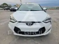 2013 Hyundai Veloster photo