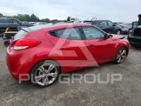 2013 Hyundai Veloster photo