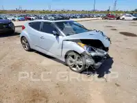 2013 Hyundai Veloster photo