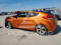 2013 Hyundai Veloster photo