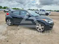2013 Hyundai Veloster фото