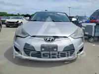 2013 Hyundai Veloster photo