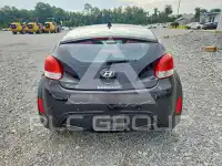 2013 Hyundai Veloster photo