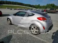 2013 Hyundai Veloster фото