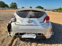 2013 Hyundai Veloster photo