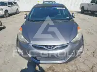 2013 Hyundai Elantra photo