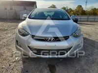 2013 Hyundai Elantra photo