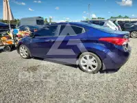 2013 Hyundai Elantra photo