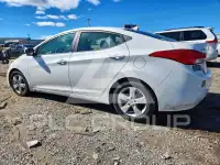 2013 Hyundai Elantra photo