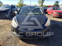 2013 Hyundai Elantra photo