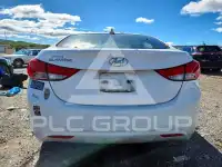 2013 Hyundai Elantra photo