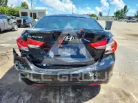 2013 Hyundai Elantra фото