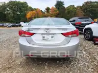 2013 Hyundai Elantra фото