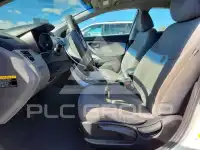 2013 Hyundai Elantra photo