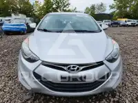2013 Hyundai Elantra photo