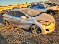 2013 Hyundai Elantra photo