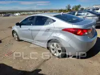 2013 Hyundai Elantra photo