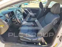 2013 Hyundai Elantra фото