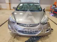 2013 Hyundai Elantra фото