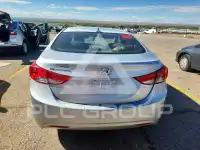 2013 Hyundai Elantra photo