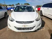 2013 Hyundai Elantra фото