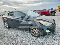 2013 Hyundai Elantra photo
