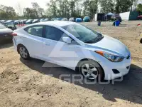 2013 Hyundai Elantra фото