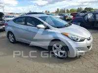 2013 Hyundai Elantra photo