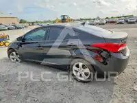 2013 Hyundai Elantra фото