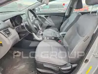 2013 Hyundai Elantra фото
