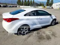 2013 Hyundai Elantra фото