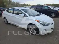 2013 Hyundai Elantra photo