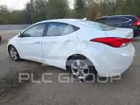 2013 Hyundai Elantra photo