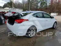 2013 Hyundai Elantra фото
