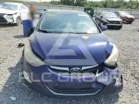 2013 Hyundai Elantra photo
