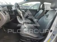 2013 Hyundai Elantra photo