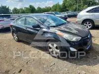 2013 Hyundai Elantra фото